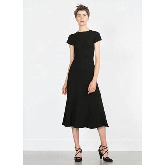 Zara Dresses & Skirts - ZARA Fit & Flare Midi Dress Short Sleeve Rib Knit Maxi